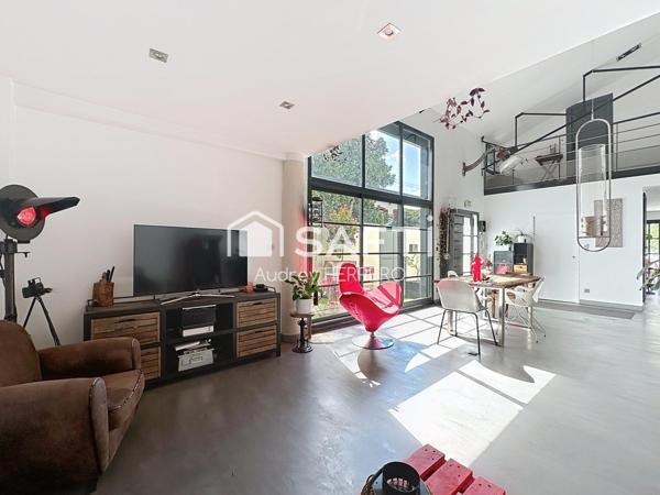 Loft de plus de 160m² avec Piscine et garage - TOULOUSE