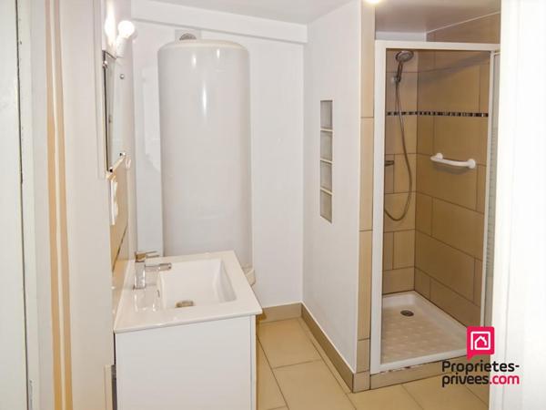 Immeuble Centre-ville Avallon 137 m2