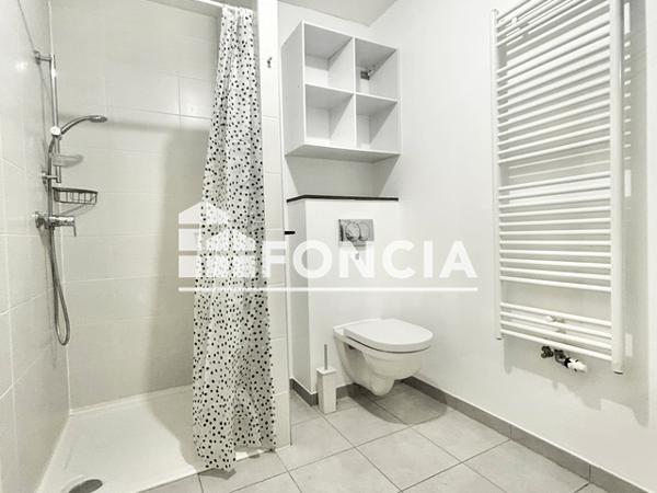 Location Appartement 2 pièces 43 m² - Metz 57050