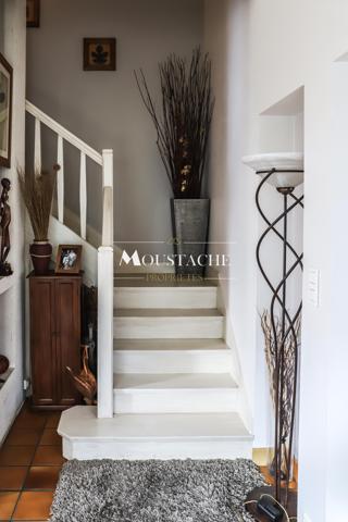 VASTE VILLA D'ARCHITECTE RÉNOVÉE - 800 M PLAGE DE NAUZAN -