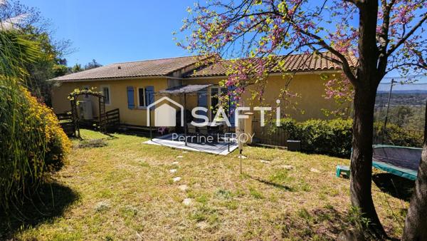 villa familiale,173 m² 4 chambres+F2 indépendant.