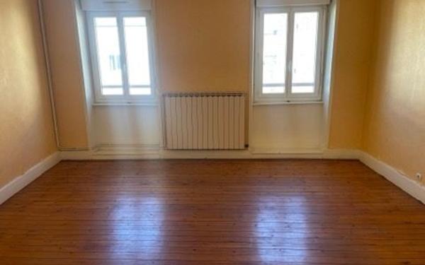 Appartement à louer    3 pièces •  Fourchambault