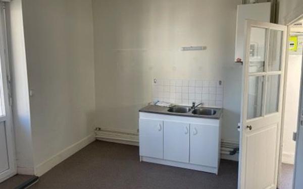 Appartement à louer    3 pièces •  Fourchambault