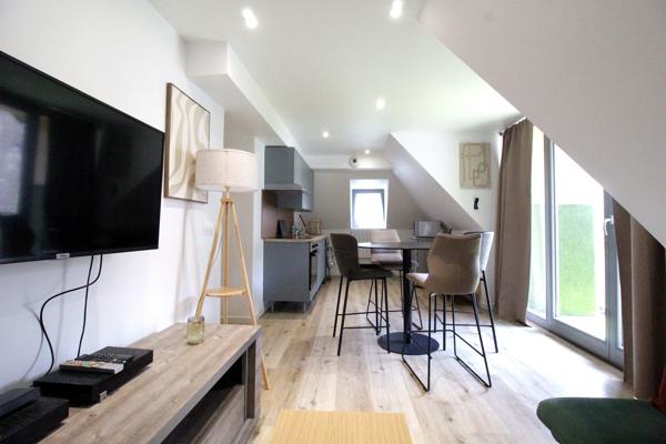 Appartement
         3 pièces
        - 50 m² 160 920 € *
