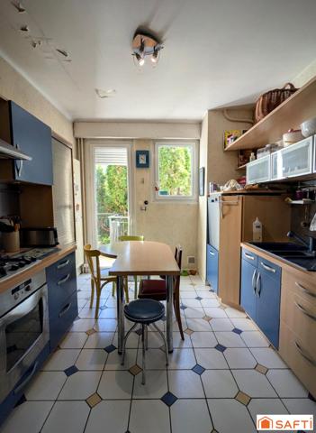 Maison 196m², 5 chambres, terrain 1067m² + annexes