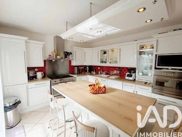 Maison à vendre 8 pièces 160 m² Sens