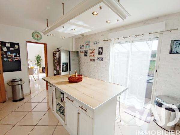 Maison à vendre 8 pièces 160 m² Sens