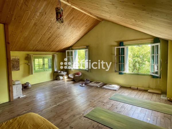 Maison 4 pièces - 162 m²