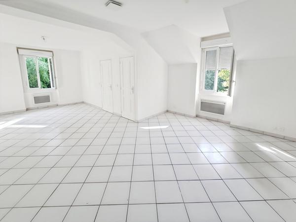 Appartement Saint Cheron 2 pièces 41.44 m2