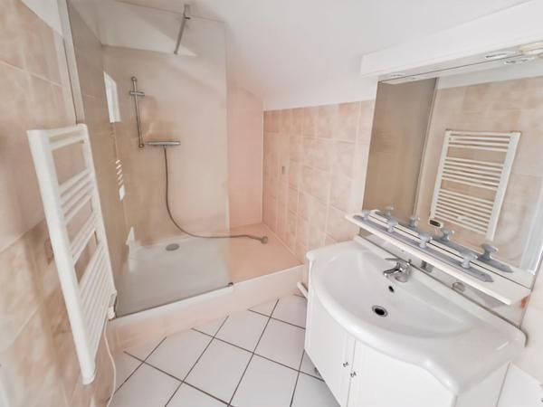 Appartement Saint Cheron 2 pièces 41.44 m2