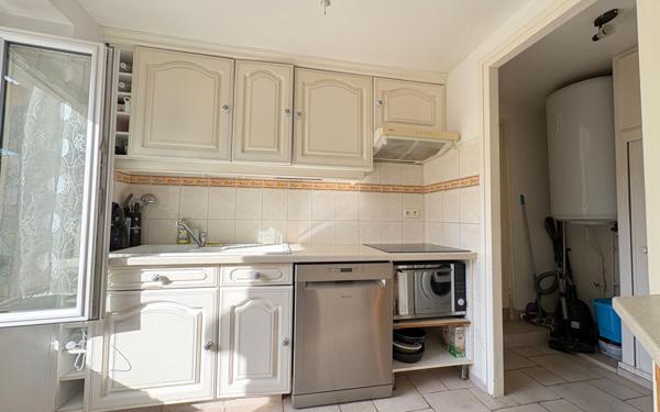 Appartement à vendre    3 pièces • 59 m2 Noiseau