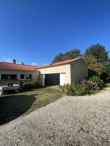 Challans (85300) CHALLANS - MAISON 3 CHAMBRES AVEC GARAGE