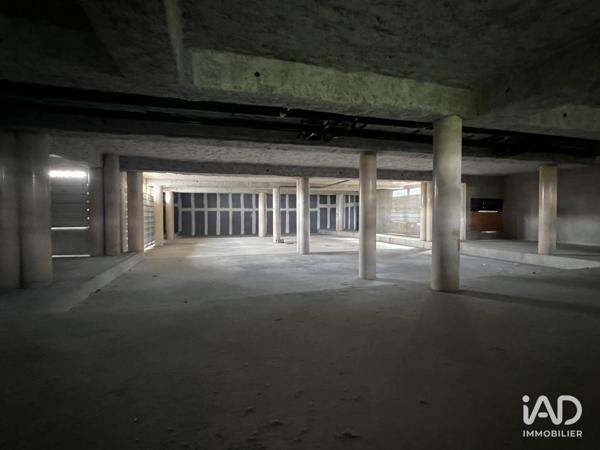 Location local d’activité 968 m² Noisy-le-Sec