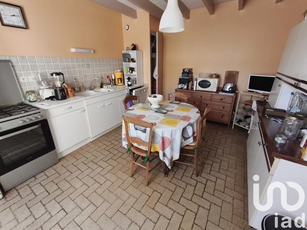 Maison à vendre 4 pièces 150 m² La Peyratte