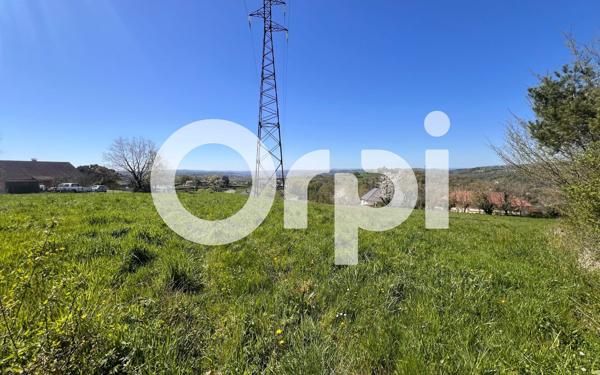 Terrain à vendre    Dampniat