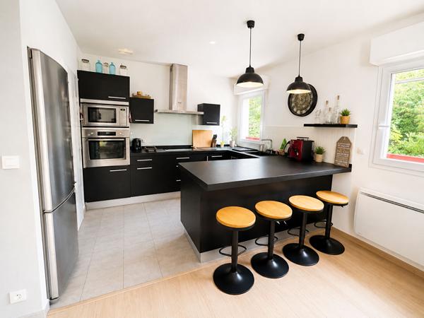 Appartement T4 , 106 m2 avec grande terrasse, Boucau 64340