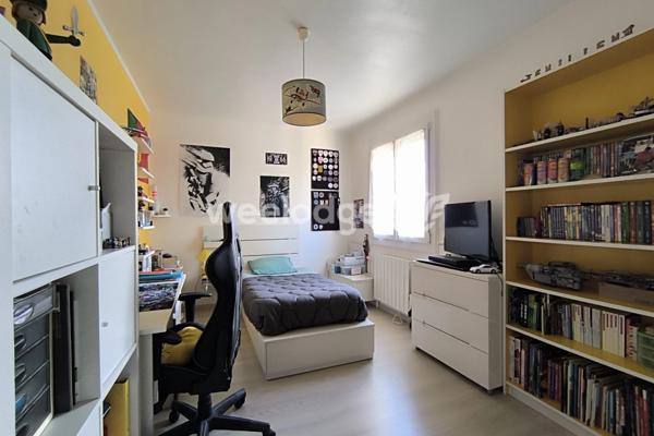 Maison à vendre 8 pièces de 161,05 m² à Conflans-Sainte-Honorine