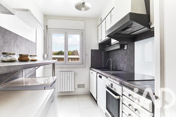 Appartement à vendre 4 pièces 69 m² Houilles