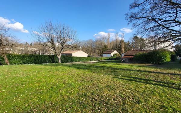 Maison à vendre    5 pièces • 95 m2 Limoges