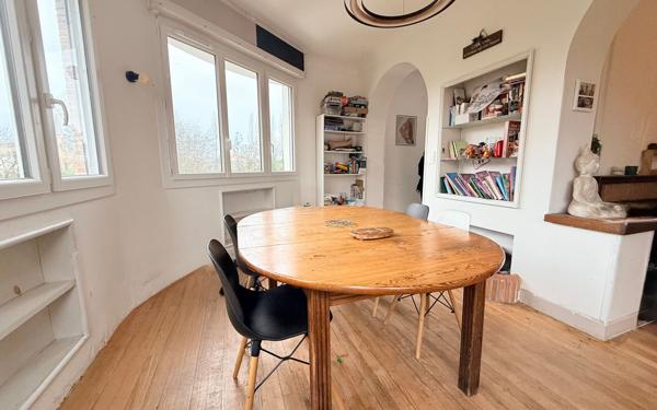 Maison à vendre    5 pièces •  Cazères-sur-l'Adour