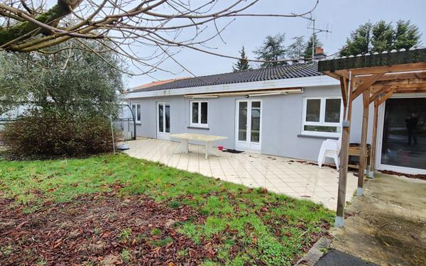 Maison à vendre    5 pièces •  Pont-Saint-Martin