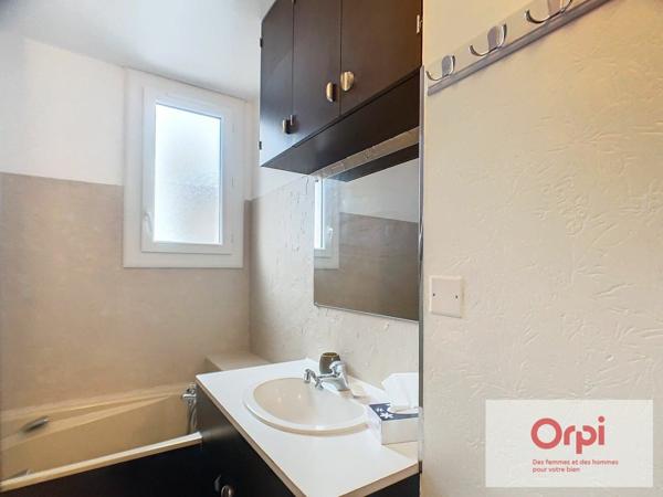 Appartement à louer  3 pièces • 53,23 m2 Montluçon