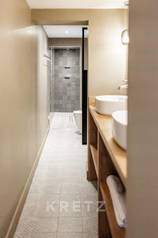 Propriété exceptionnelle entièrement rénovée de 7 chambres avec vue mer