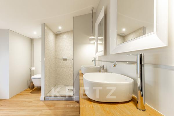 Propriété exceptionnelle entièrement rénovée de 7 chambres avec vue mer