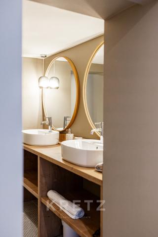 Propriété exceptionnelle entièrement rénovée de 7 chambres avec vue mer