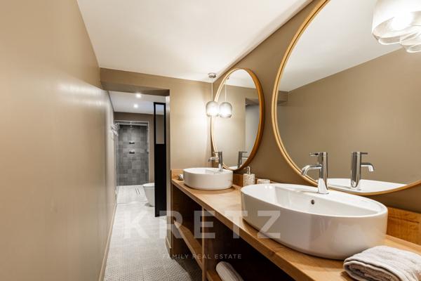 Propriété exceptionnelle entièrement rénovée de 7 chambres avec vue mer