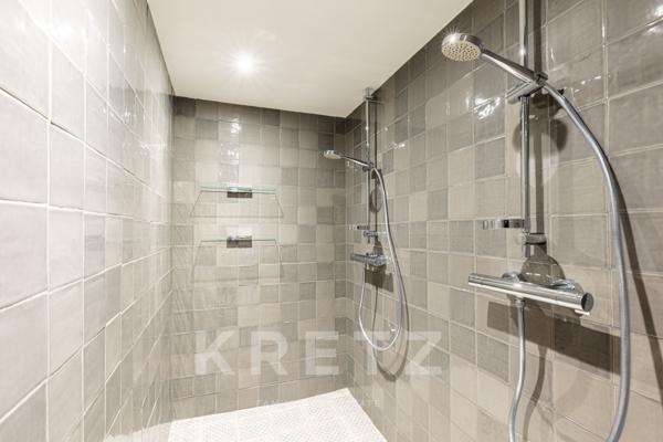 Propriété exceptionnelle entièrement rénovée de 7 chambres avec vue mer