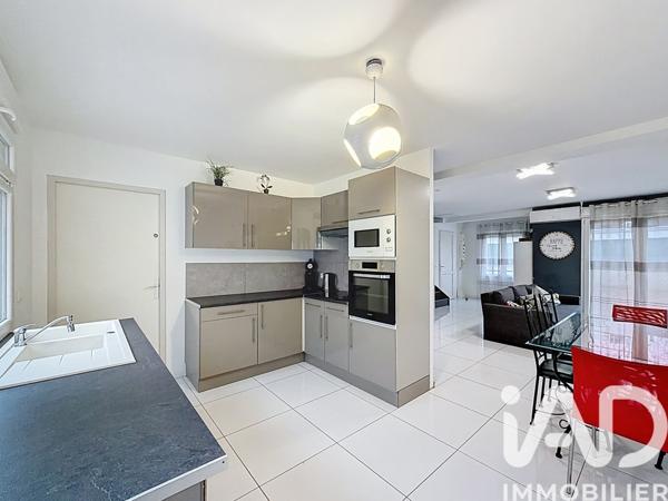 Maison à vendre 4 pièces 92 m² Montévrain