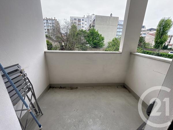 Appartement à vendre  2 pièces - 57,12 m2 LE KREMLIN BICETRE - 94