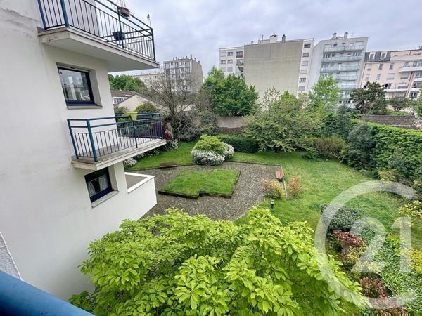 Appartement à vendre  2 pièces - 57,12 m2 LE KREMLIN BICETRE - 94