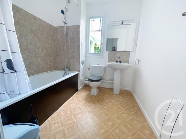 Appartement à vendre  2 pièces - 57,12 m2 LE KREMLIN BICETRE - 94