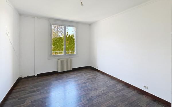 Appartement à vendre    4 pièces • 73 m2 Fréjus