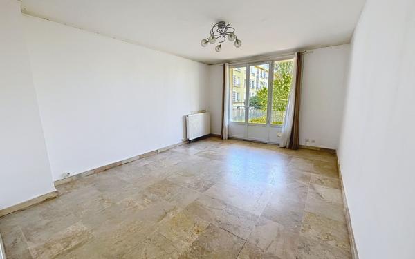 Appartement à vendre    4 pièces • 73 m2 Fréjus