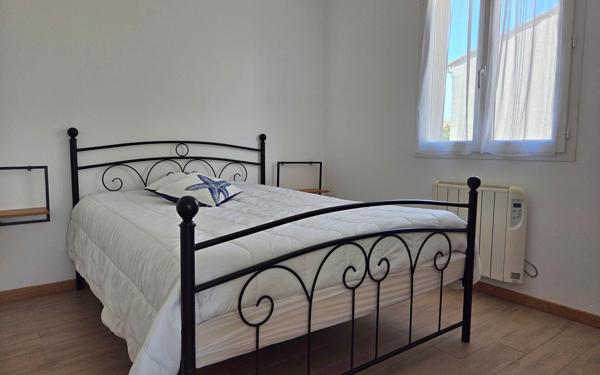 Maison à vendre    4 pièces •  Port-des-Barques