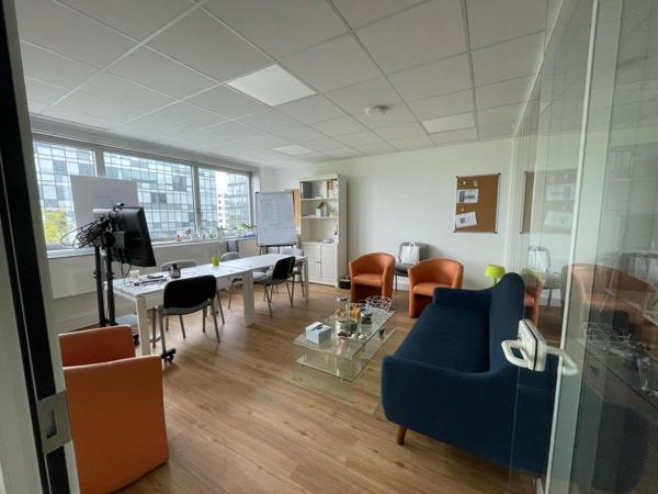 Location Bureau 250 93160 Noisy Le Grand 838165