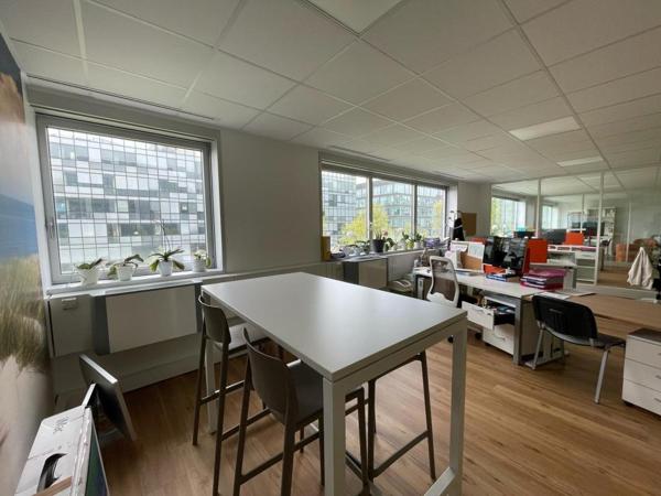 Location Bureau 250 93160 Noisy Le Grand 838165