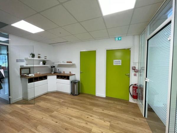 Location Bureau 250 93160 Noisy Le Grand 838165