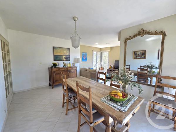 Maison à vendre  6 pièces - 146 m 2   ALLAUCH  - 13