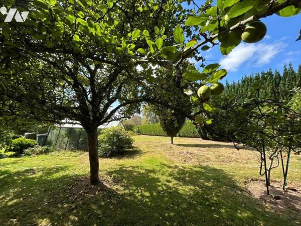 Coup de cœur  assuré pour cette maison de caractère en parfait état!