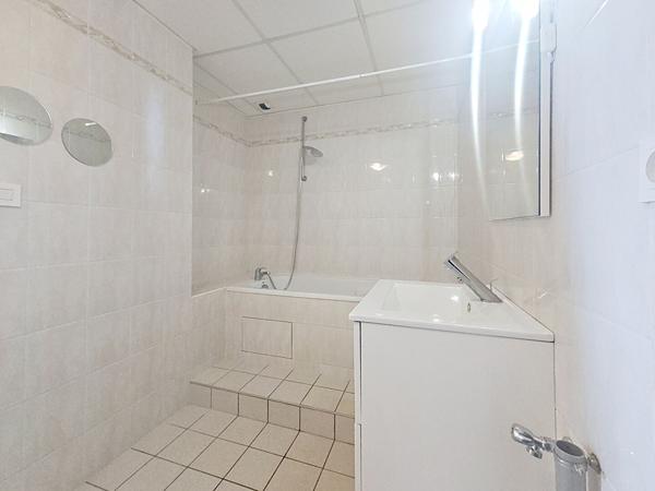 Vente appartement La Roche Sur Yon : 114 000 € - AJP Immobilier La Roche-sur-Yon