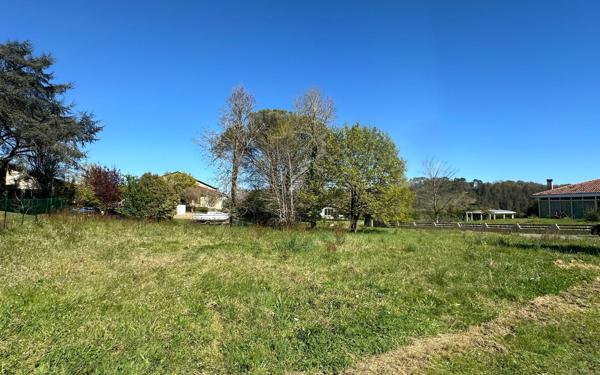 Terrain à vendre    Geaune