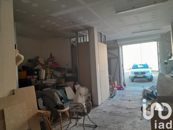 Immeuble à vendre 298 m² Coursan