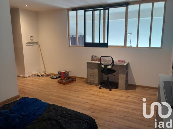 Immeuble à vendre 298 m² Coursan