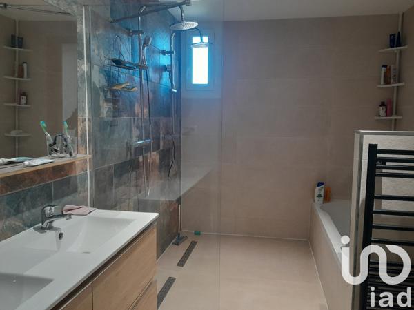 Immeuble à vendre 298 m² Coursan