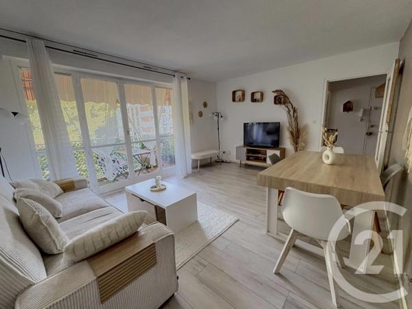 Appartement F4 à vendre  4 pièces - 71,17 m 2   SEPTEMES LES VALLONS  - 13