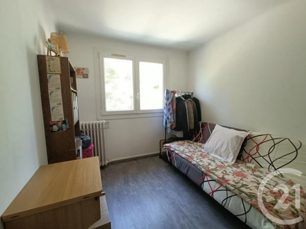 Appartement F4 à vendre  4 pièces - 71,17 m 2   SEPTEMES LES VALLONS  - 13